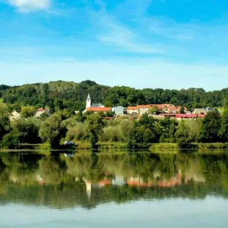 Maison Au Puits Beriol *
